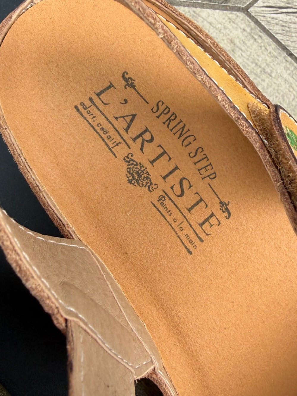 L'Artiste Spring Step 38 US 8 Natural Yellow Leather Wedge Sandal Roshni NWOB - Picture 5 of 11